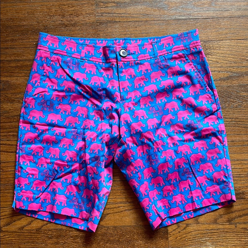 Tracy Negoshian Bright Pink & Blue Elephant Print Bermuda Shorts NWT